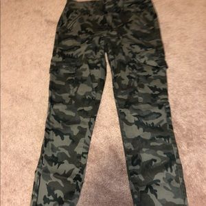 Army print jeans